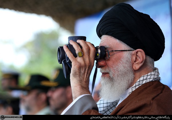 دشمن شناسی برای طلاب ضروری است! اهمیت شناخت دشمن در کلام رهبر انقلاب