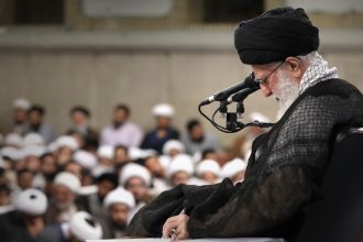 اهمیت آشنایی با هویت طلبگی در کلام رهبر انقلاب