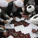 مهم‌تر از تغییر کتب درسی