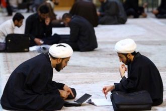 معایب دانشگاهی‌شدن آموزش‌های حوزوی