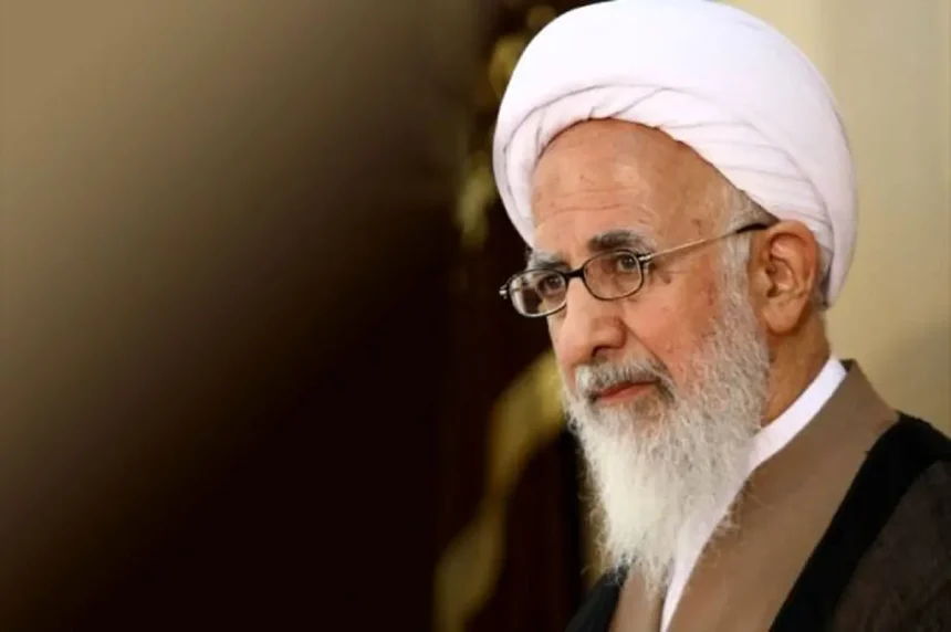پیام آیت الله جوادی آملی درخصوص حادثه آتش‌سوزی در اسکله شهید رجایی بندرعباس
