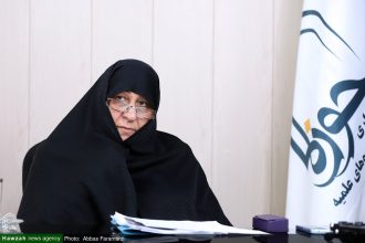 فعالیت گسترده حوزه علمیه خواهران یکی از برکات حوزه علمیه قم در سده اخیر است