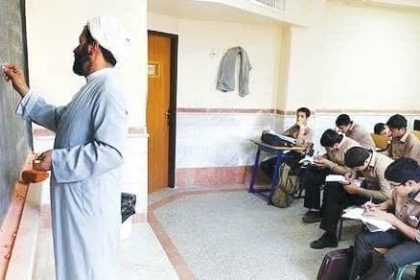 ۹۵ درصد خانواده‌ها از حضور روحانیون در مدرسه ابراز رضایت کرده اند